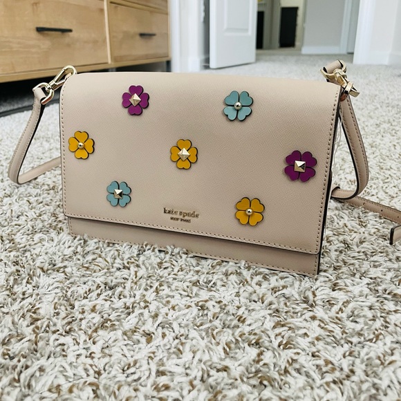 BNWT Authentic Kate Spade leather Cameron Spade crossbody shoulder bag - Picture 2 of 7